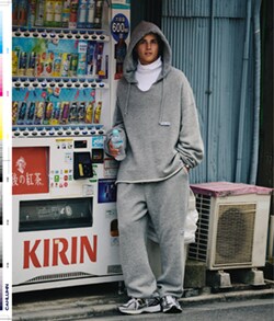 Issue 4 / Classic & Local “鳥越”