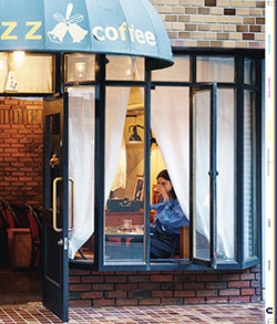 Issue 6 / Local & Natural “御茶の水と僕の好きな店。そして京都、城崎温泉へ。”