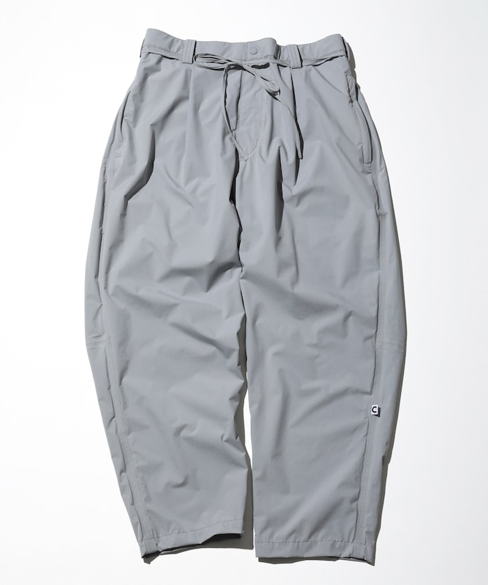2.5Layer 1 tuck wide tapered shell pants