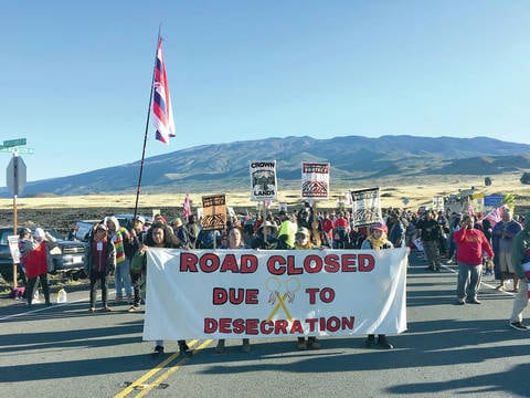 web1_Maunakea-protesters-3.jpg