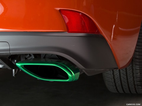 2017_lexus_sriracha_is_10_1280x960.jpg