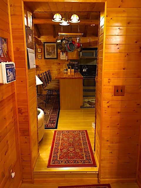 ALASKAN HOSPITALITY