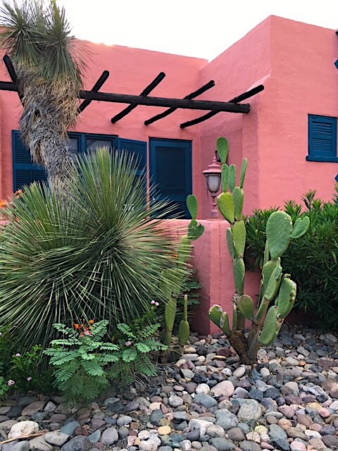 ARIZONA INN