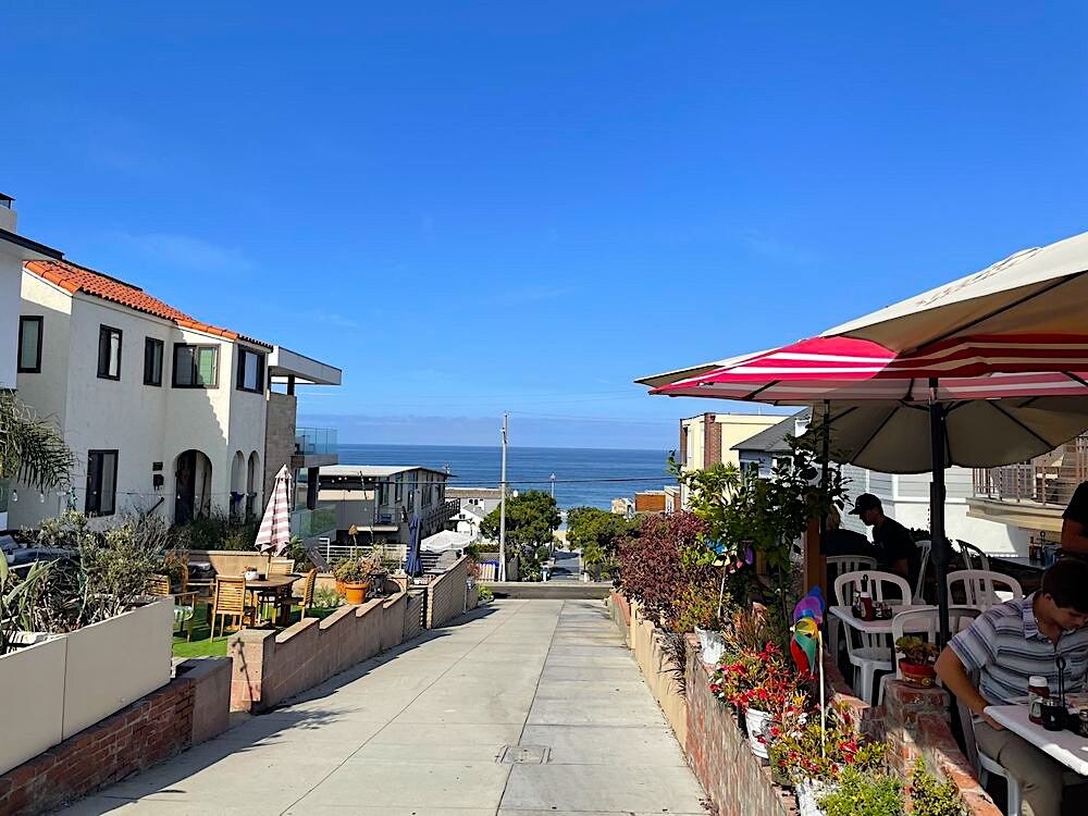 GOOD BREAKFAST FROM MANHATTAN BEACH