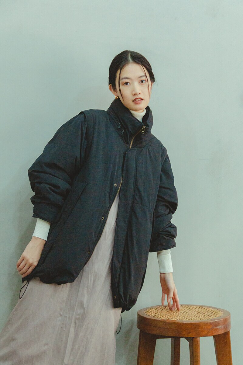 WILDTHINGS Aresense 別注 2way ジャケット⇆ベスト 黒 大人女子が支持するブランド「Aresense」のアウターでこの冬も脱