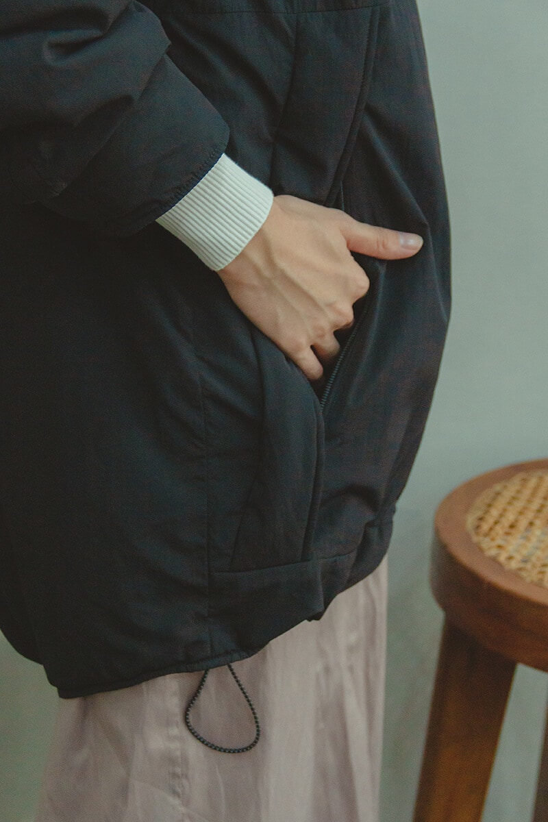 大人女子が支持するブランド「Aresense」のアウターでこの冬も脱