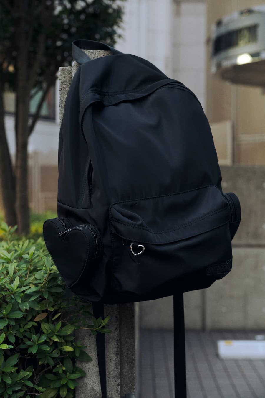 【美品】OUTDOOR PRODUCTS × Firsthand ブラック OUTDOOR PRODUCTS デイバック リュック × Firsthand/アウトドア