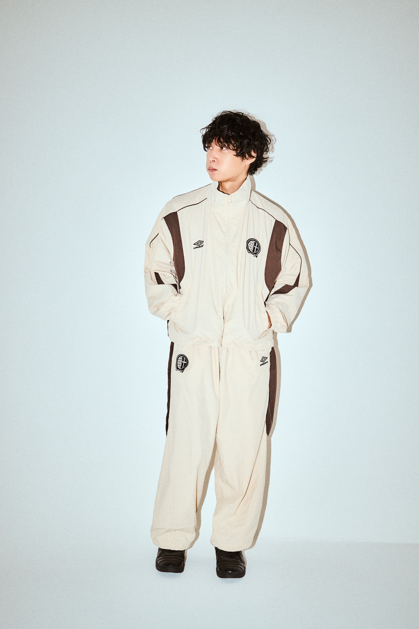 UMBRO × go!go!vanillasナイロントラックパンツ くま go!go!vanillas×FREAK'S STORE×UMBROコラボアイテム販売決定！｜go!go