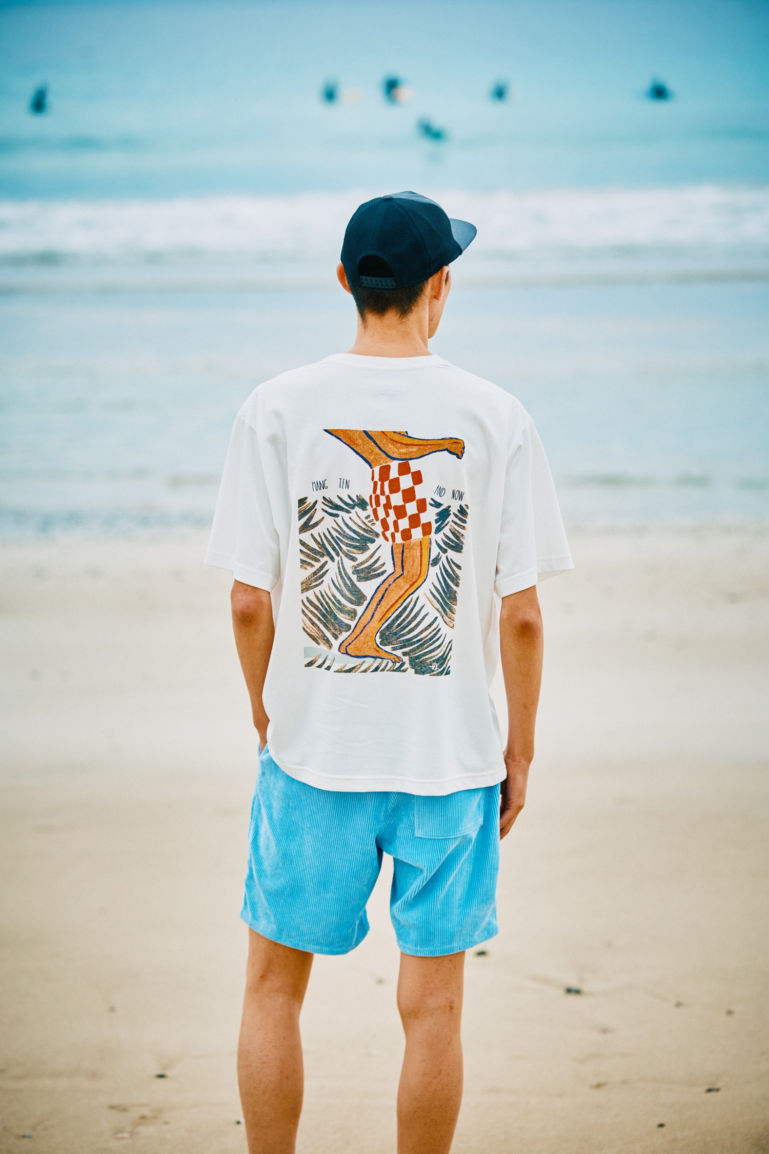 カルチャーを着る。” 世界のビーチカルチャーを映したアートTシャツ