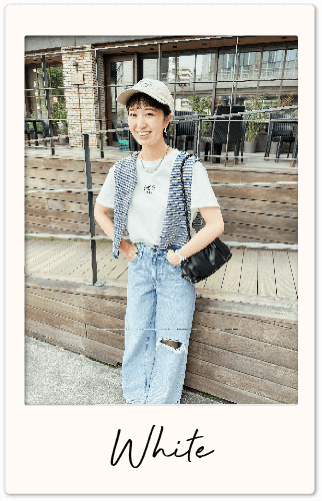 美品✨A.P.C. FREAK’S STORE別注 ロゴ刺繍 ロンT L A.P.C.（アーペーセー）の「A.P.C./アー・ペー・セー 別注 ロゴ