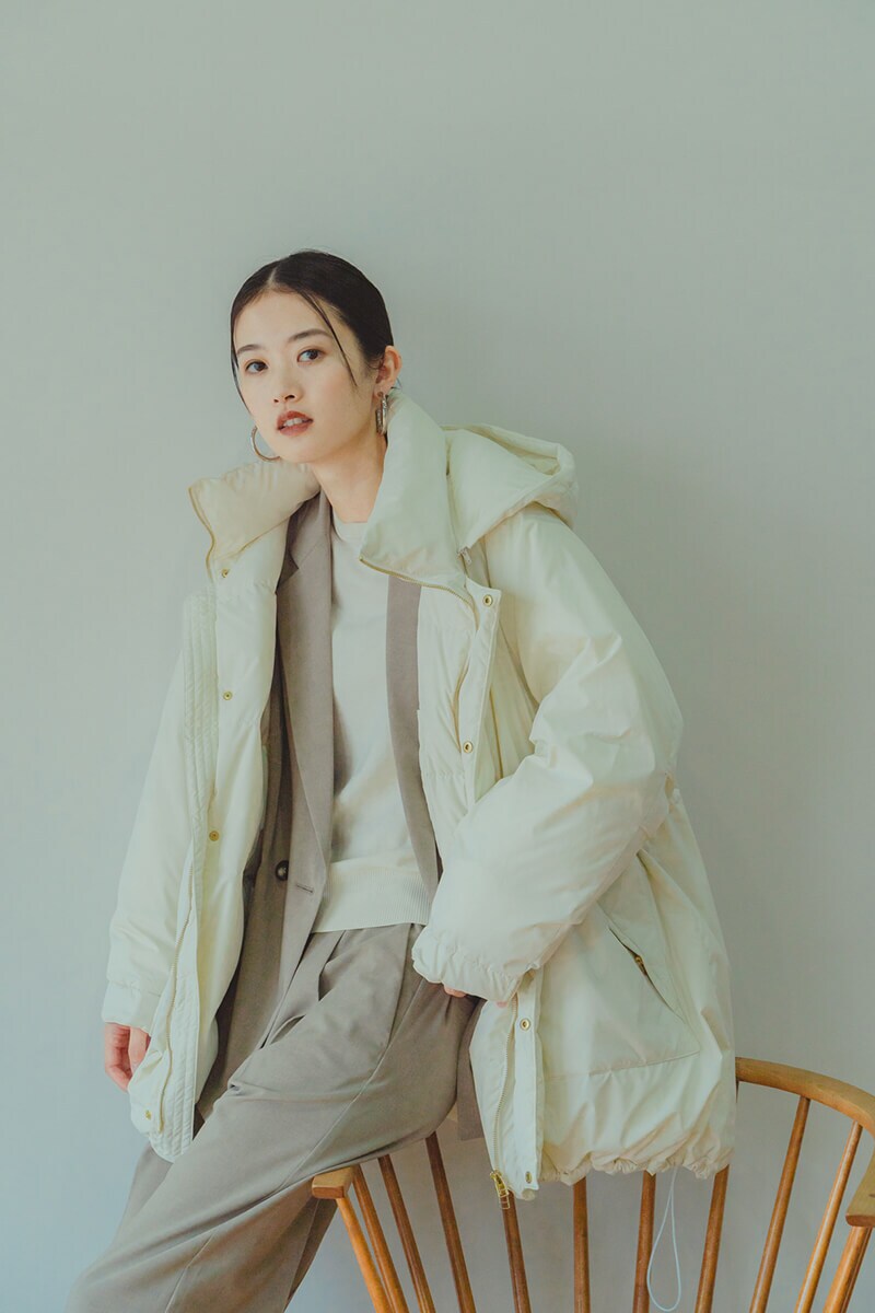 大人女子が支持するブランド「Aresense」のアウターでこの冬も脱